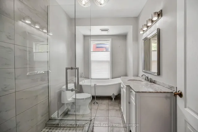 Additional image 25 of 116 Bay St