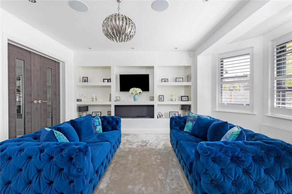 Additional image 10 of Tuffnells Way, Harpenden, Hertfordshire, AL5