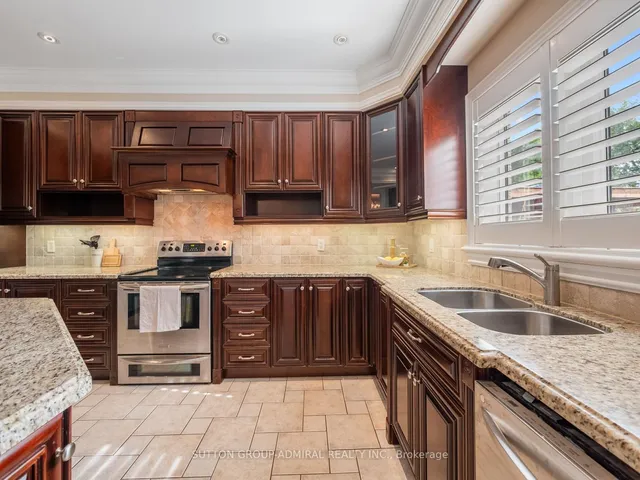 Additional image 46 of 54 Cedar Brae Blvd