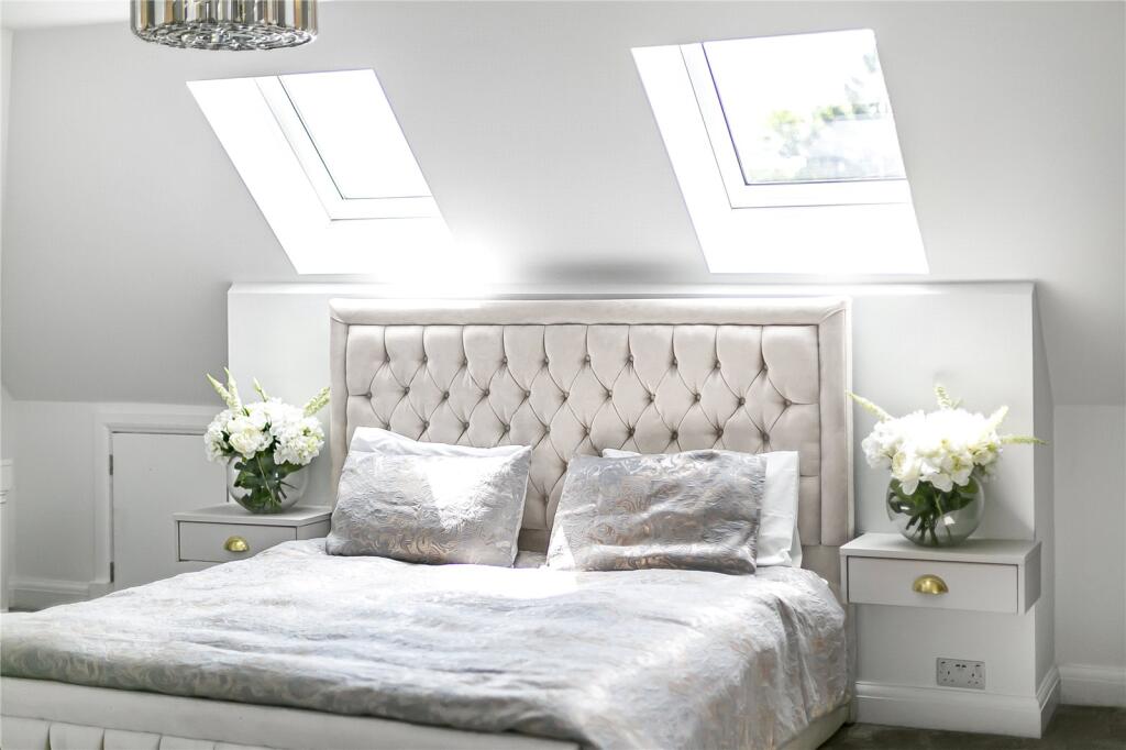 Additional image 15 of The Grove, Brookmans Park, Hertfordshire, AL9