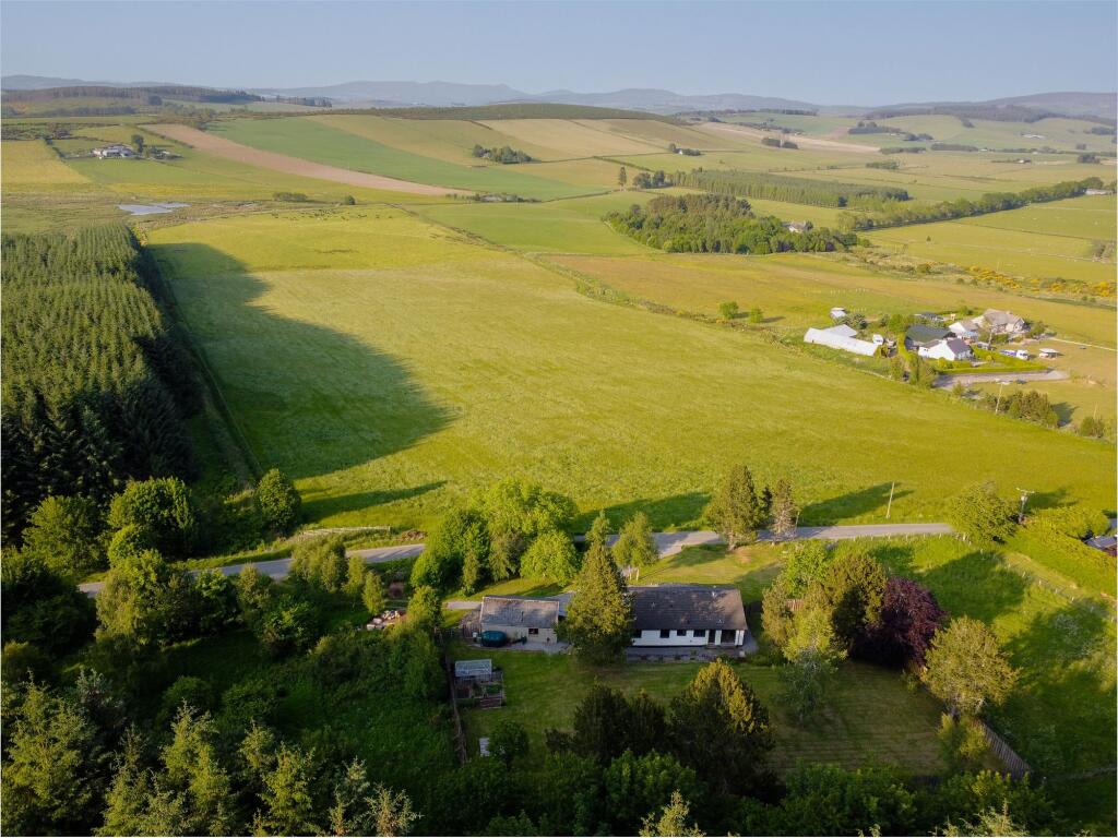 Additional image 43 of Cushnie, Alford, AB33