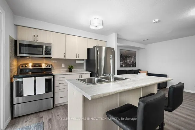 Additional image 7 of 1989 Ottawa St Unit 24B