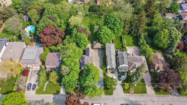 Additional image 42 of 65 Burnhamthorpe Cres