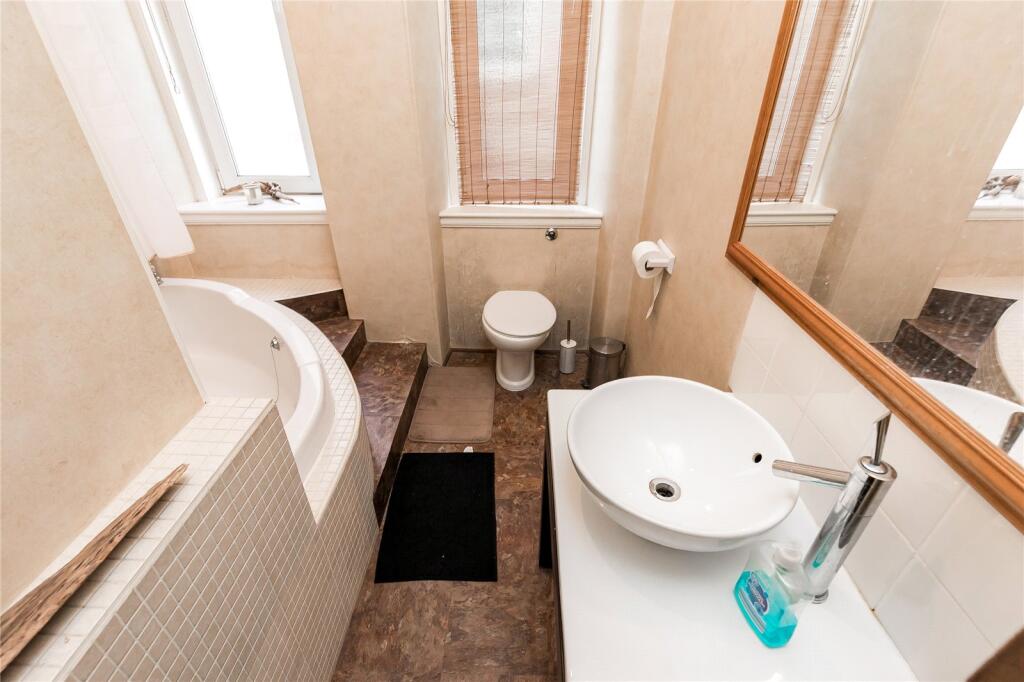 Additional image 7 of Clifton Road, Aberdeen, AB24