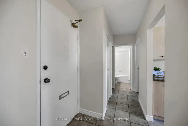 Additional image 18 of 81 Charlton Ave Unit 702