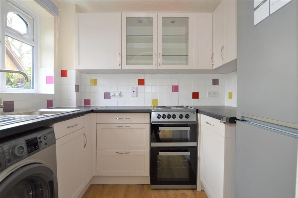 Additional image 7 of Baytree Close, Park Street