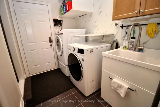 Additional image 18 of 39 Dalmeny Dr