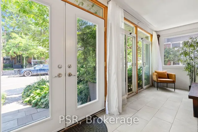 Additional image 28 of 41 Robbins Ave