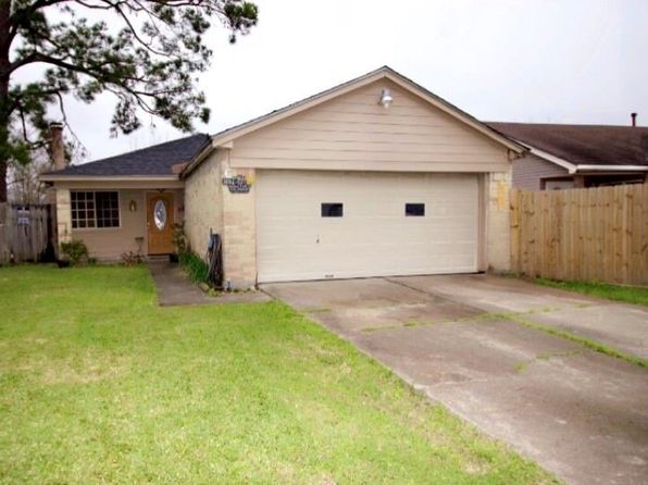 8610 Crystal Cove Ct, Houston, TX 77044