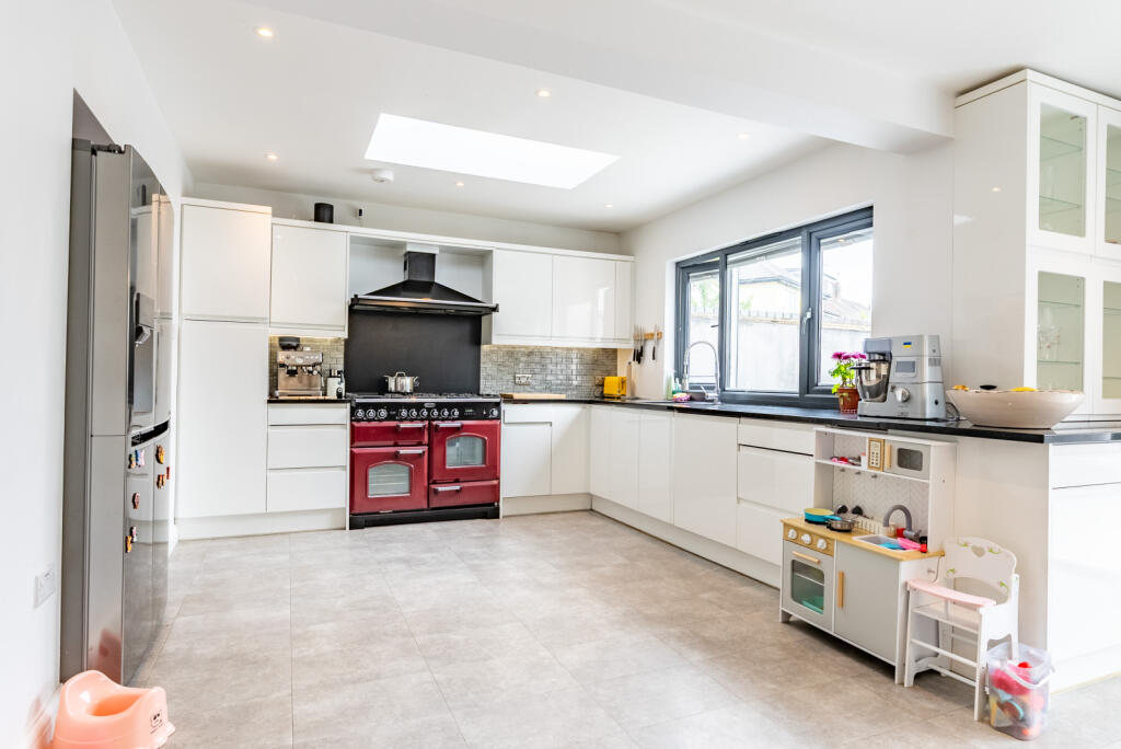 Additional image 5 of Bramble Road, Hatfield, Hertfordshire, AL10