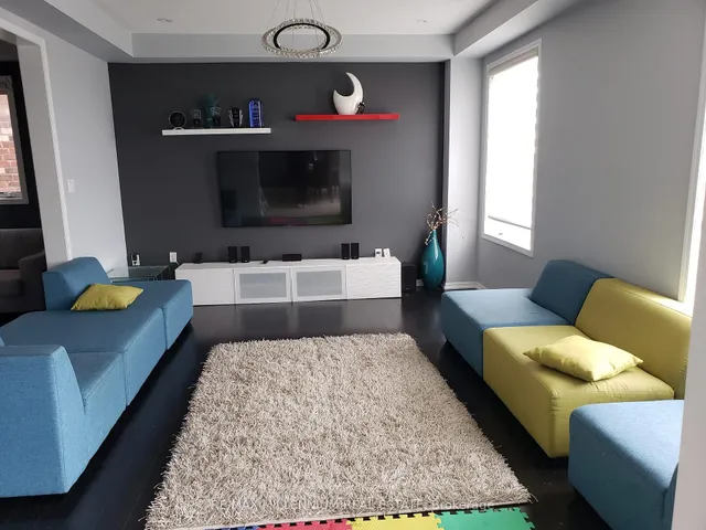 Additional image 13 of 76 Miracle Tr