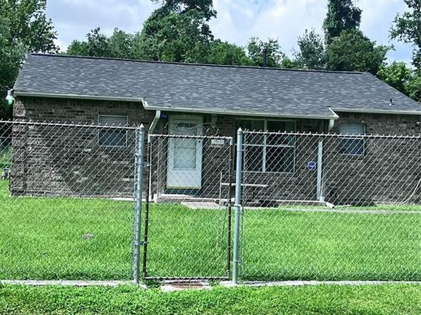 7822 Richland Dr, Houston, TX 77028