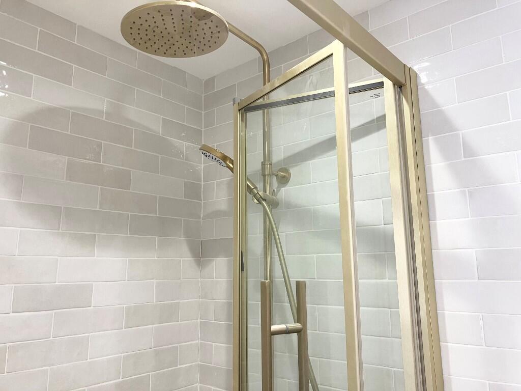 Additional image 14 of Batchwood Drive, St. Albans, Hertfordshire, AL3 5SB