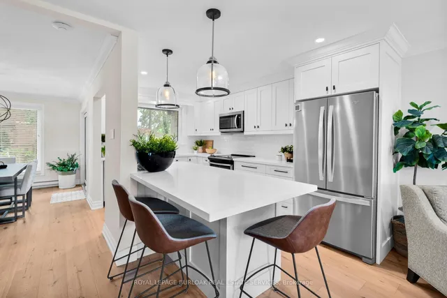 Additional image 12 of 1576 Kerns Rd Unit 6