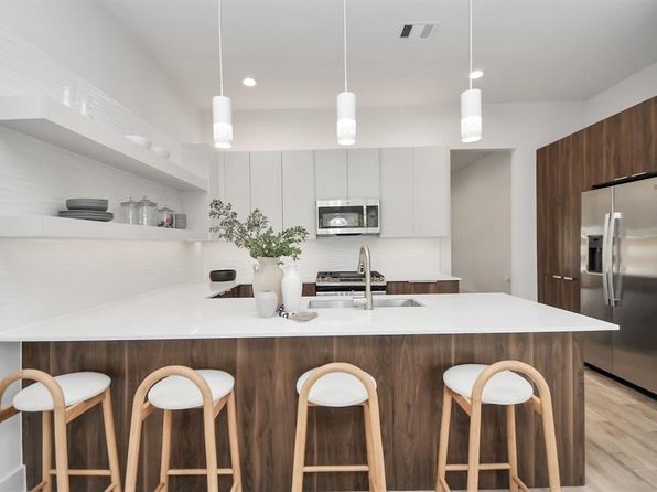 3011 Ocean Cay Dr, Houston, TX 77047