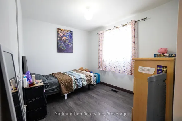 Additional image 8 of 29 Cameo Ave