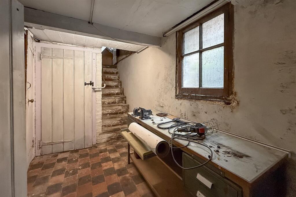 Additional image 21 of Ridgmont Road, St Albans