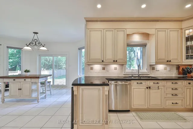 Additional image 11 of 58 Yorkview Dr