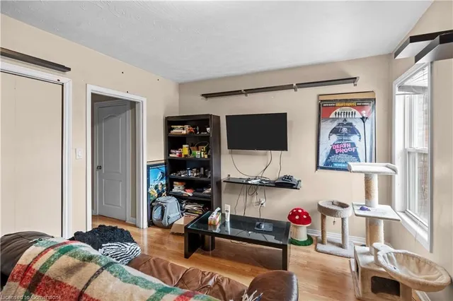 Additional image 28 of 77 Barton St