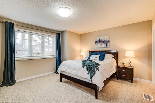 Additional image 14 of 54 Huck Cres