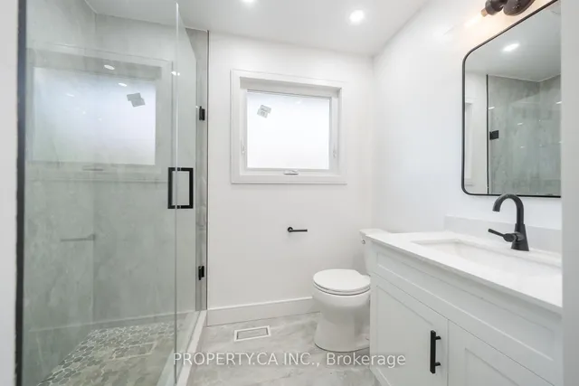 Additional image 13 of 33 Moorecroft Cres