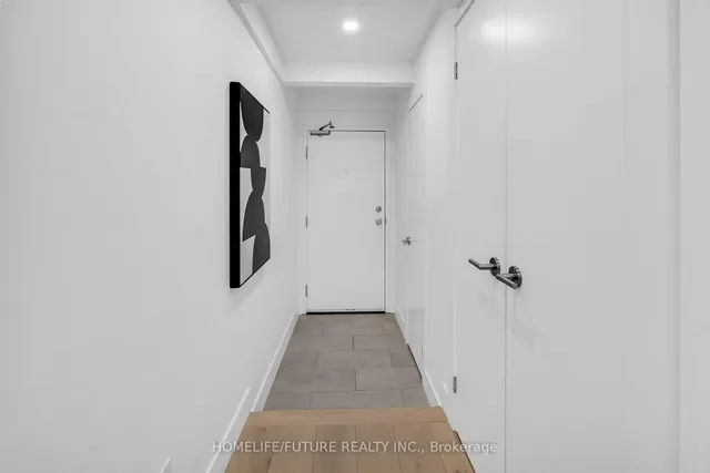 Additional image 4 of 660 Pape Ave Unit 102