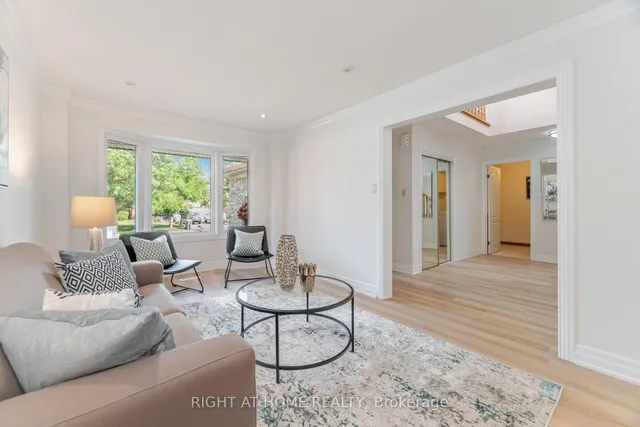 Additional image 8 of 325 Harrowsmith Dr