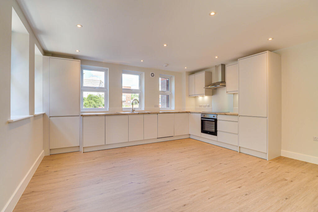 Additional image 15 of Marlborough Park, Southdown Road, Harpenden, Al5