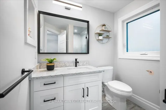 Additional image 29 of 162 Greenbrook Dr