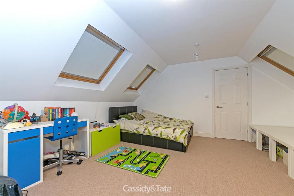 Additional image 17 of Mount Pleasant Lane, Bricket Wood, St Albans