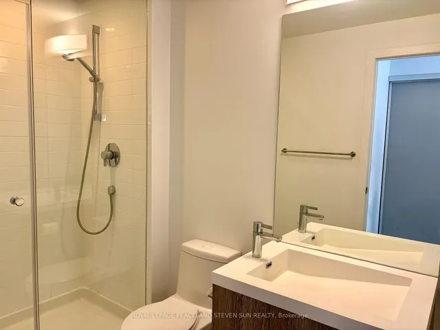 Additional image 18 of 199 Richmond St Unit 1004