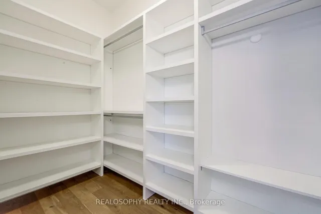 Additional image 29 of 1657 Bathurst St Unit 4A