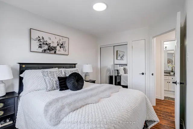 Additional image 32 of 371 Bronte St Unit 5