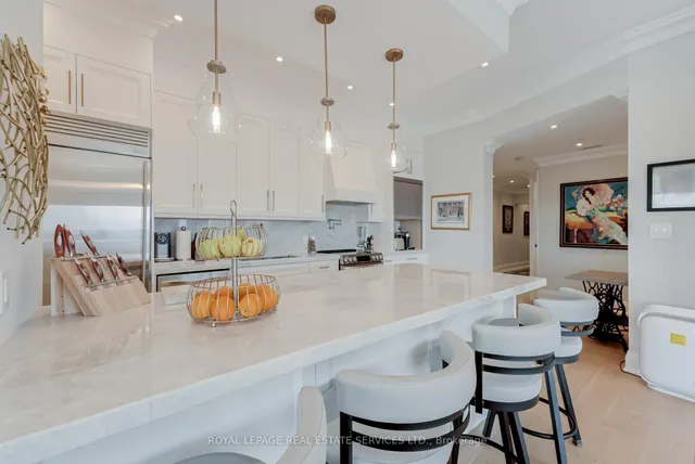 Additional image 16 of 2045 Lake Shore Blvd Unit 2508