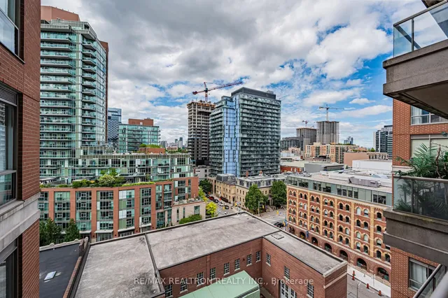 Additional image 17 of 168 King St Unit 1111