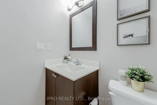 Additional image 30 of 15 Sousa Mendes St Unit 103