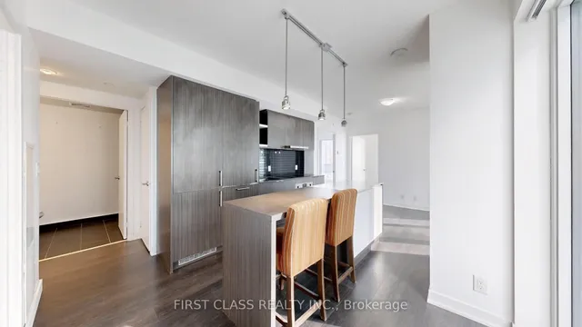 Additional image 9 of 100 Harbour St Unit 1210