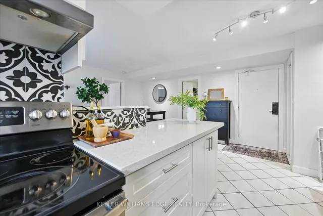 Additional image 11 of 2373 King St Unit 43