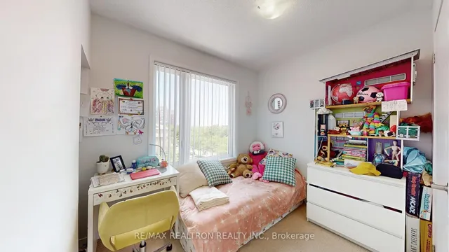 房产图片 24 - 多伦多第十二街260号第5单元