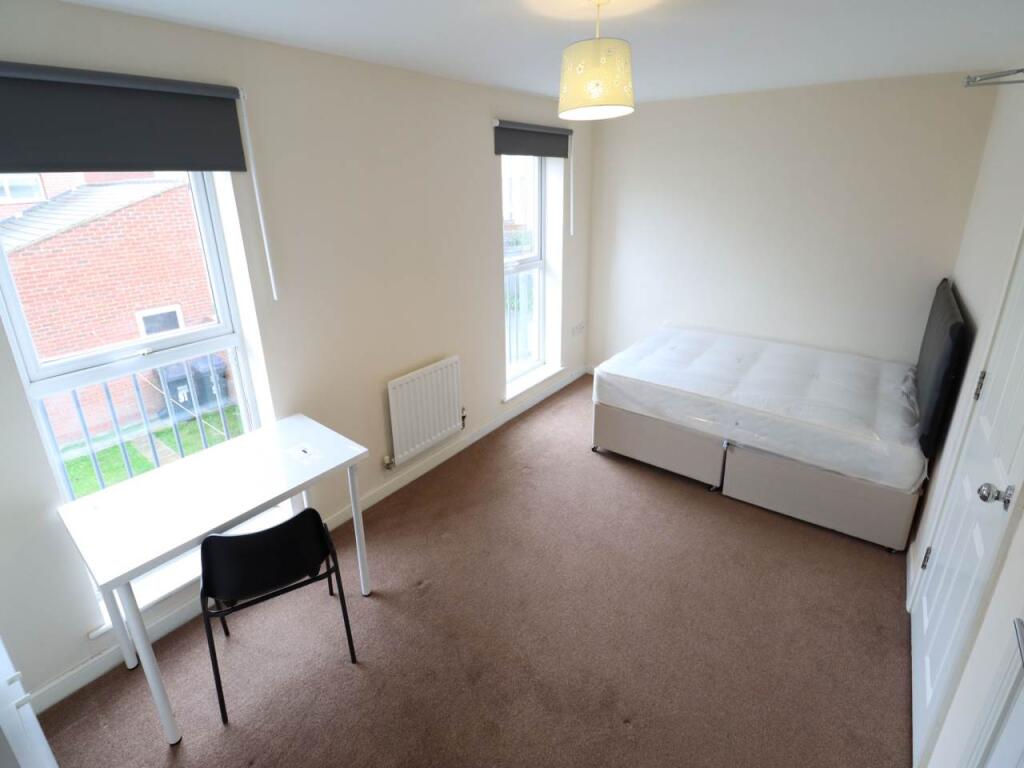 Additional image 7 of Aviation Avenue, Hatfield, Hertfordshire