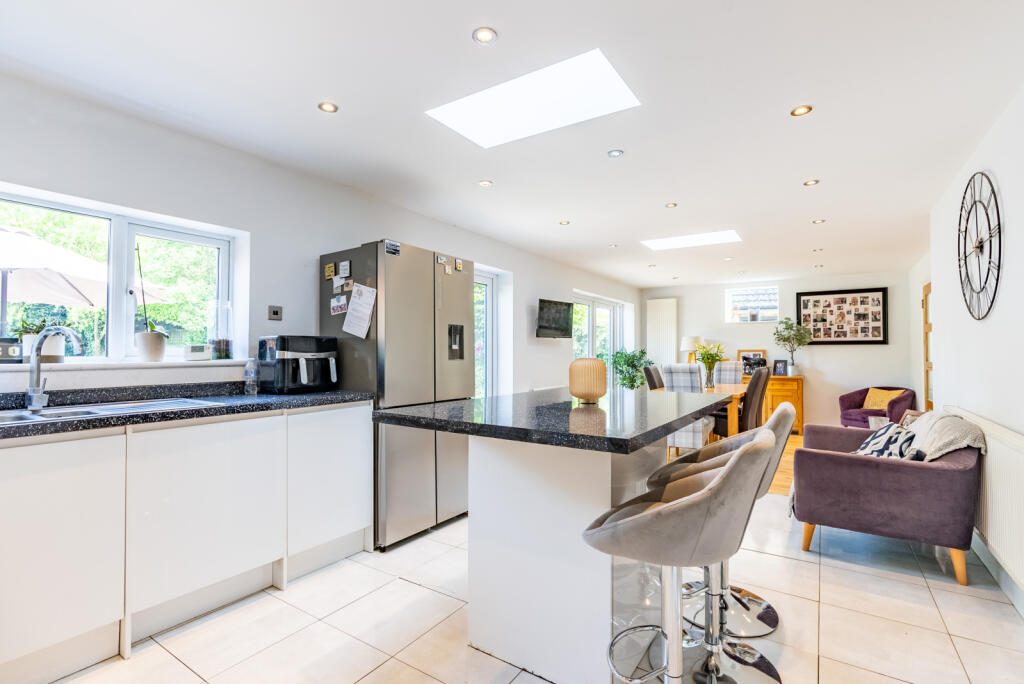 Additional image 9 of Westfields, St. Albans, Hertfordshire, AL3