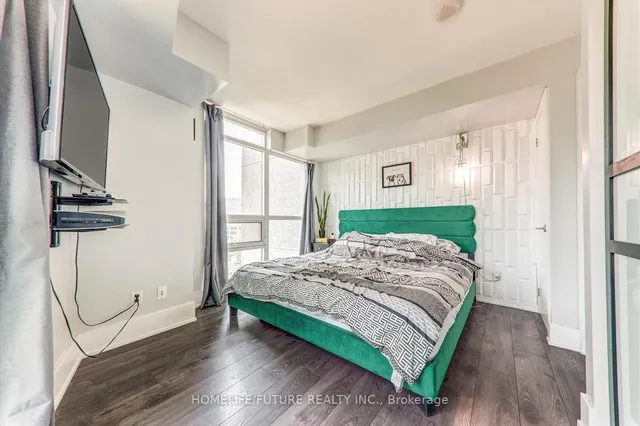 Additional image 22 of 215 Fort York Blvd Unit 1011