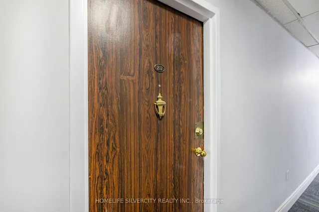 Additional image 8 of 3455 Morning Star Dr Unit 217