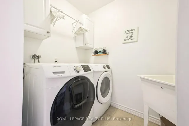 Additional image 40 of 2341 Tesla Cres