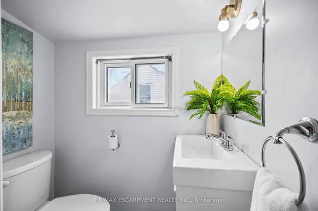 Additional image 20 of 78 West 3rd St