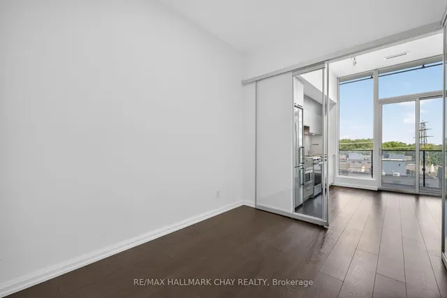 Additional image 24 of 4208 Dundas St Unit 522