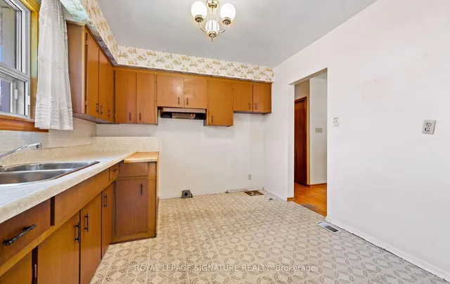 Additional image 13 of 3 Learmont Dr