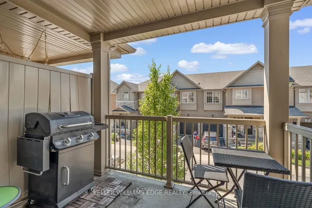 Additional image 9 of 215 Dundas St Unit 27