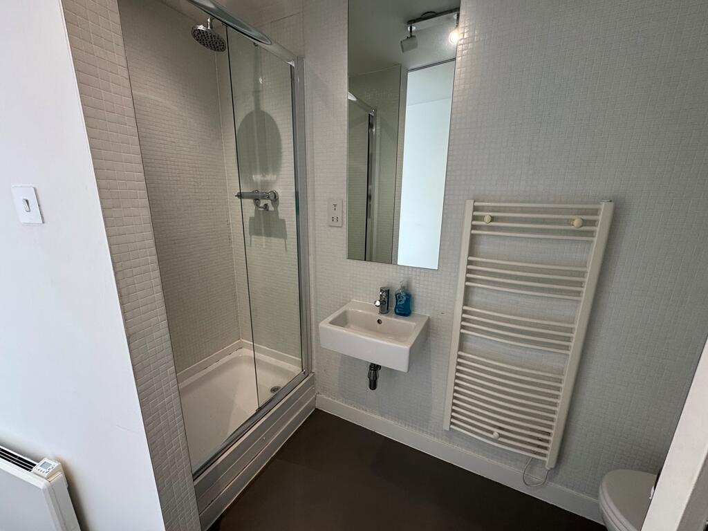 Additional image 5 of 1700 Rotunda