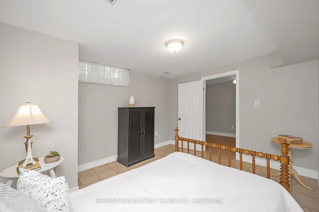 Additional image 34 of 212 Stonehenge Dr Unit 18